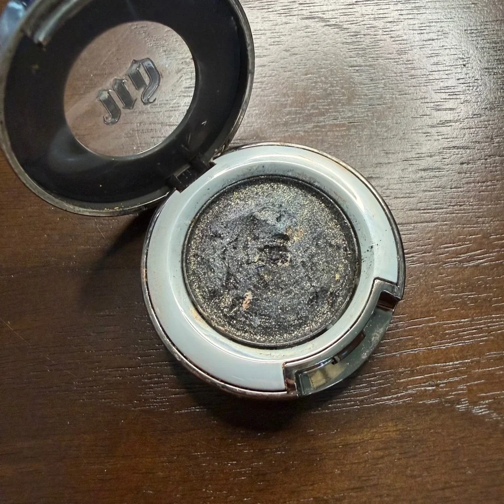 Urban Decay 100% authentic